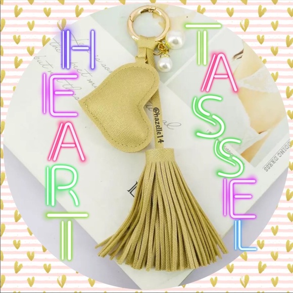 Twilly & Tassel Heart Keychain - Picture 5 of 6